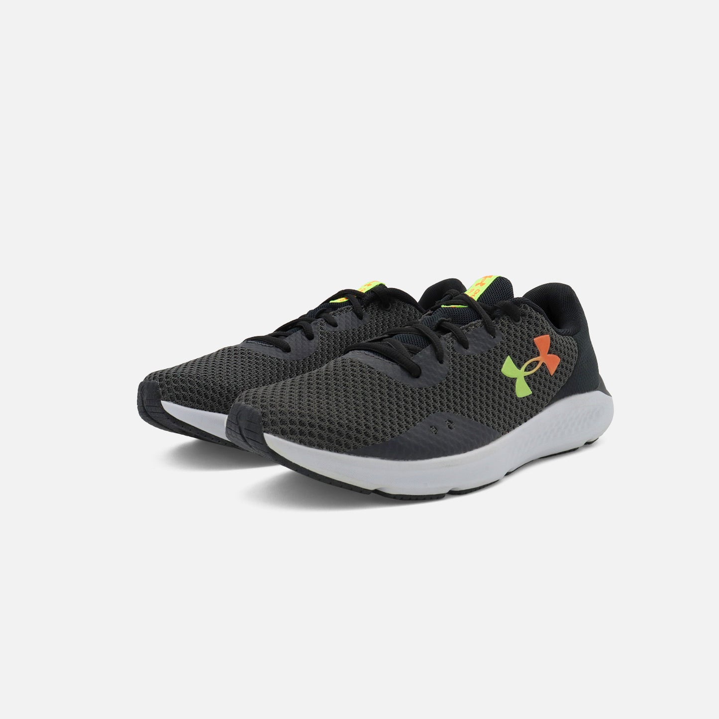 Tenis Under Armour Charged Pursuit 3