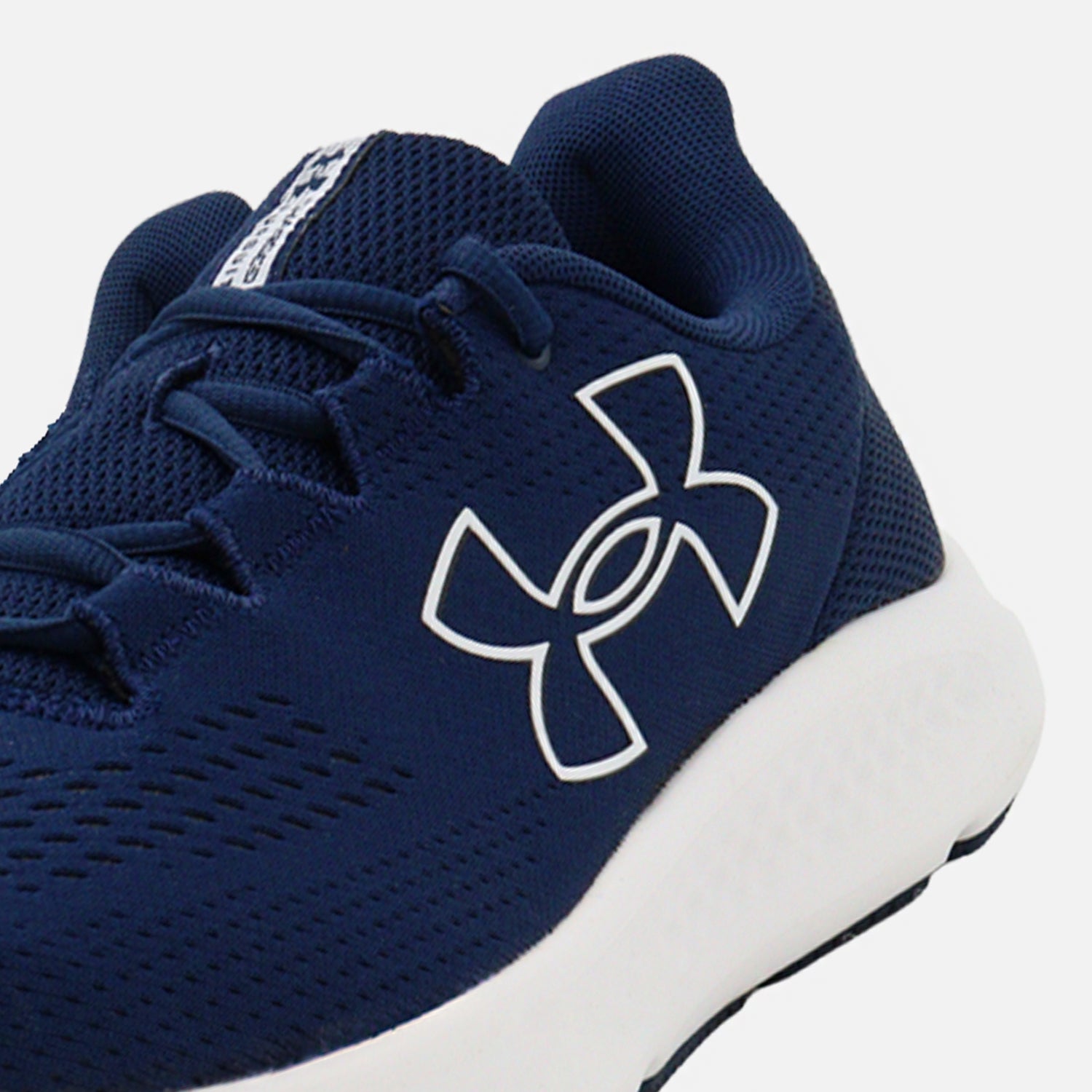 Tenis Under Armour Correr Charged Pursuit 3