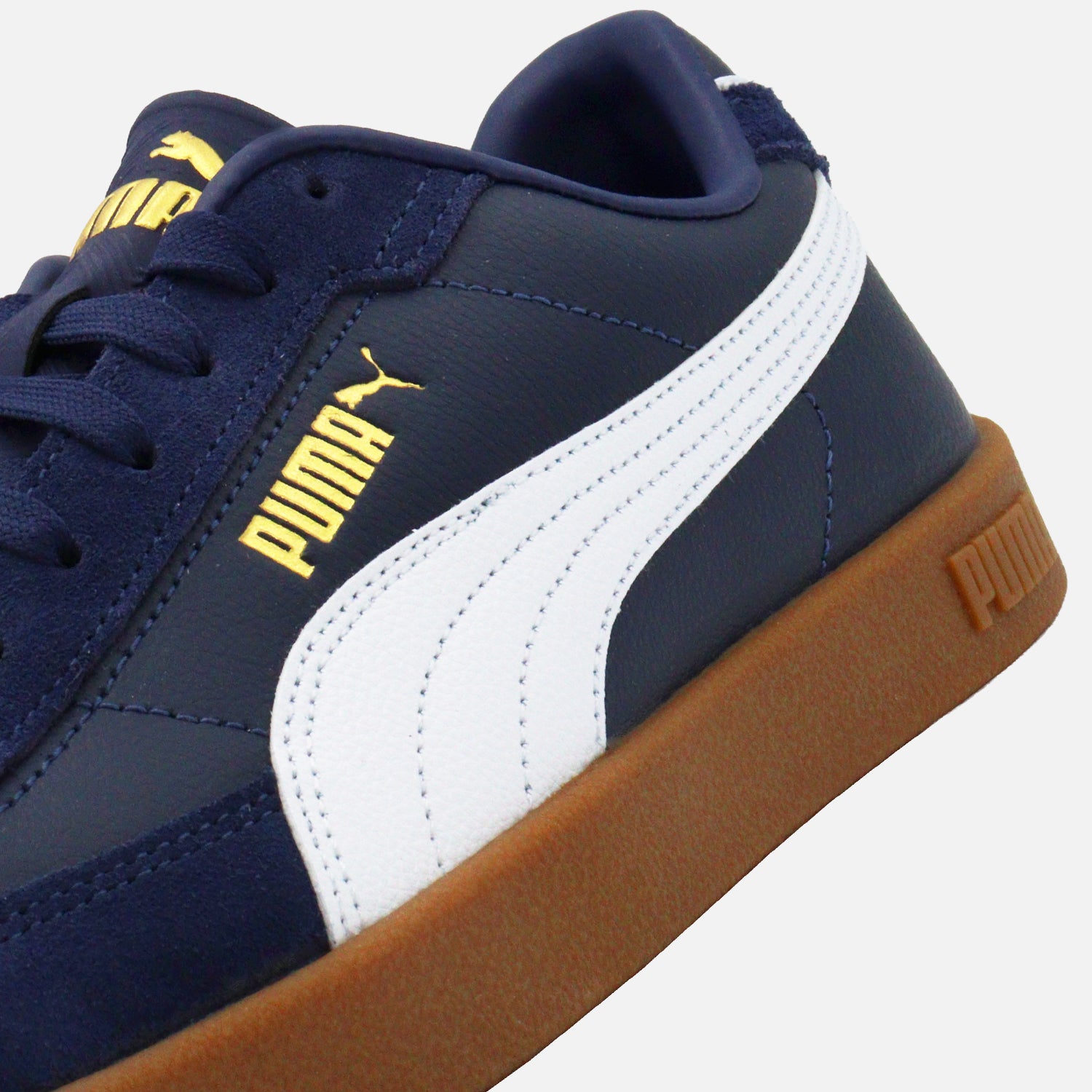 Tenis Puma Casual Club II Era