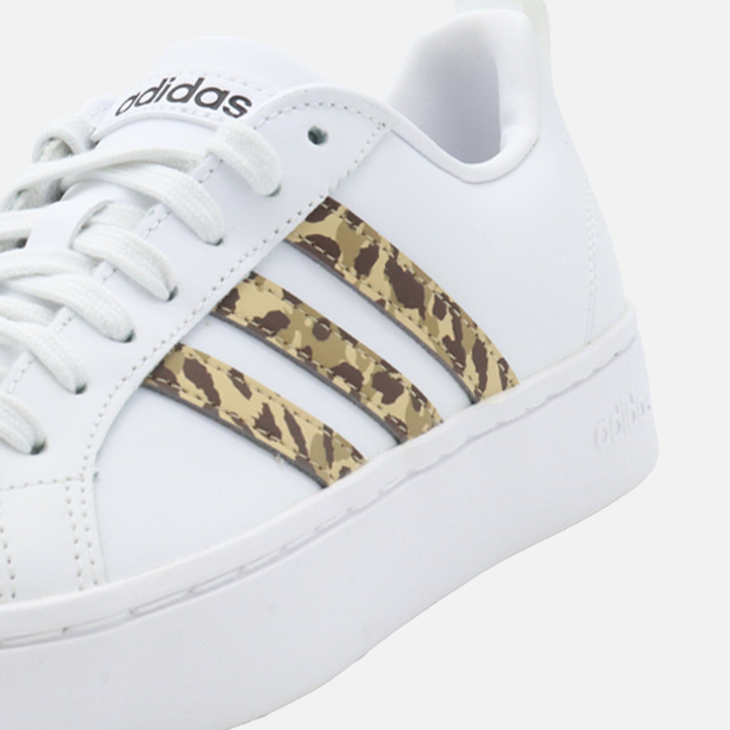 Tenis adidas Streetcheck Estampados