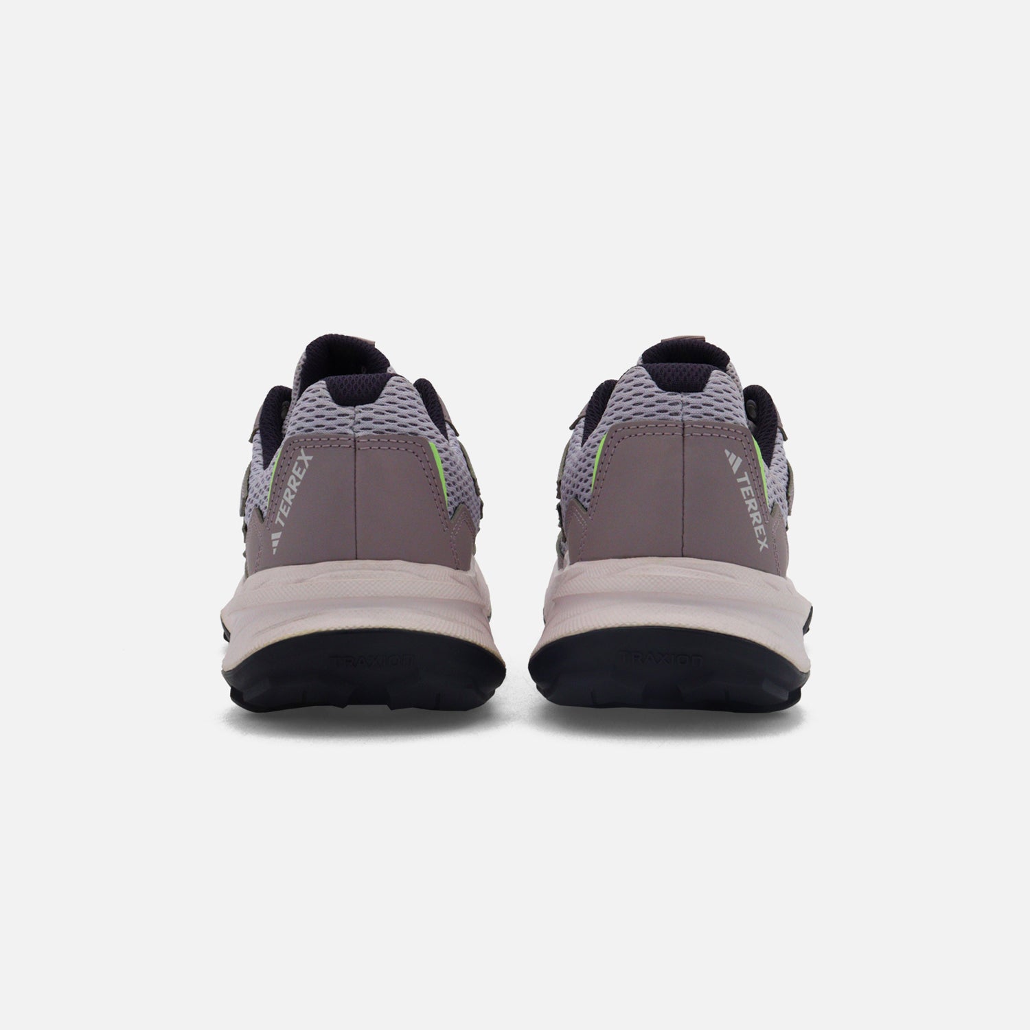 Tenis adidas Tracefinder