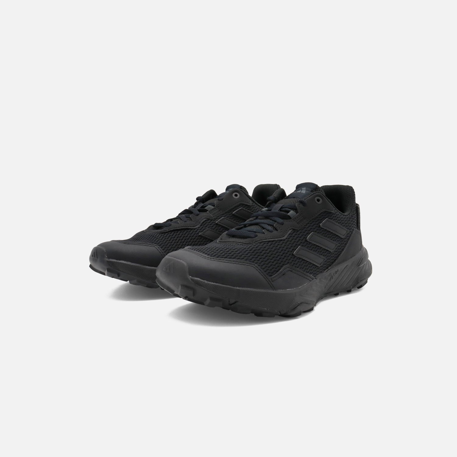 Tenis Adidas Tracefinder