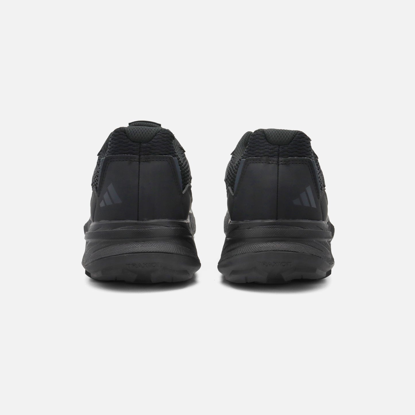 Tenis Adidas Tracefinder