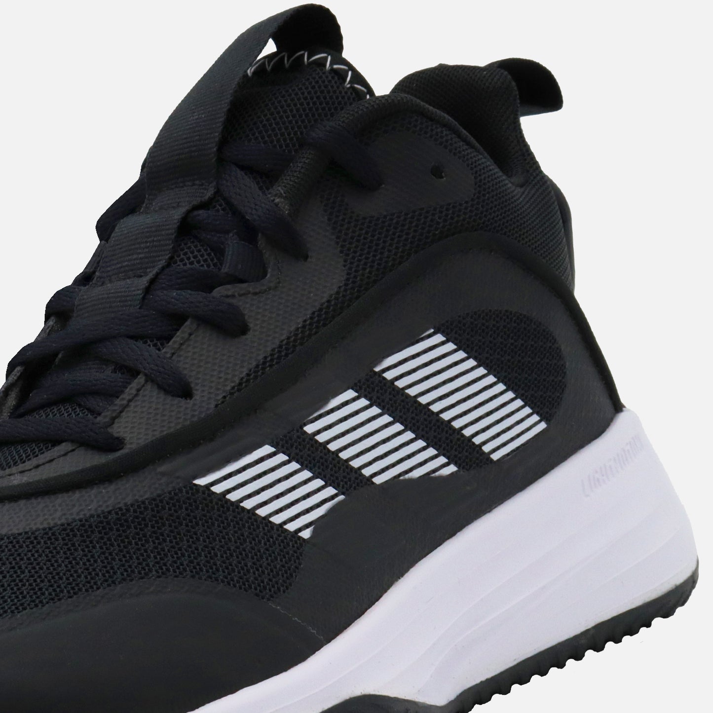 Tenis adidas Basquetbol Own The Game 3