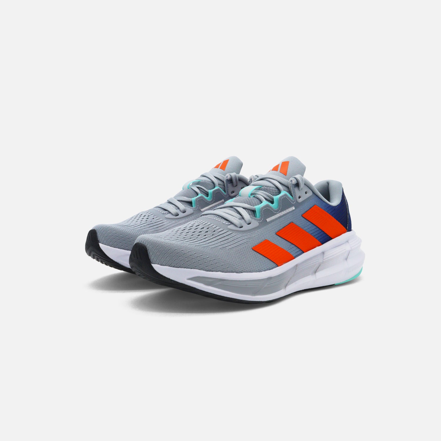 Tenis adidas Questar 3