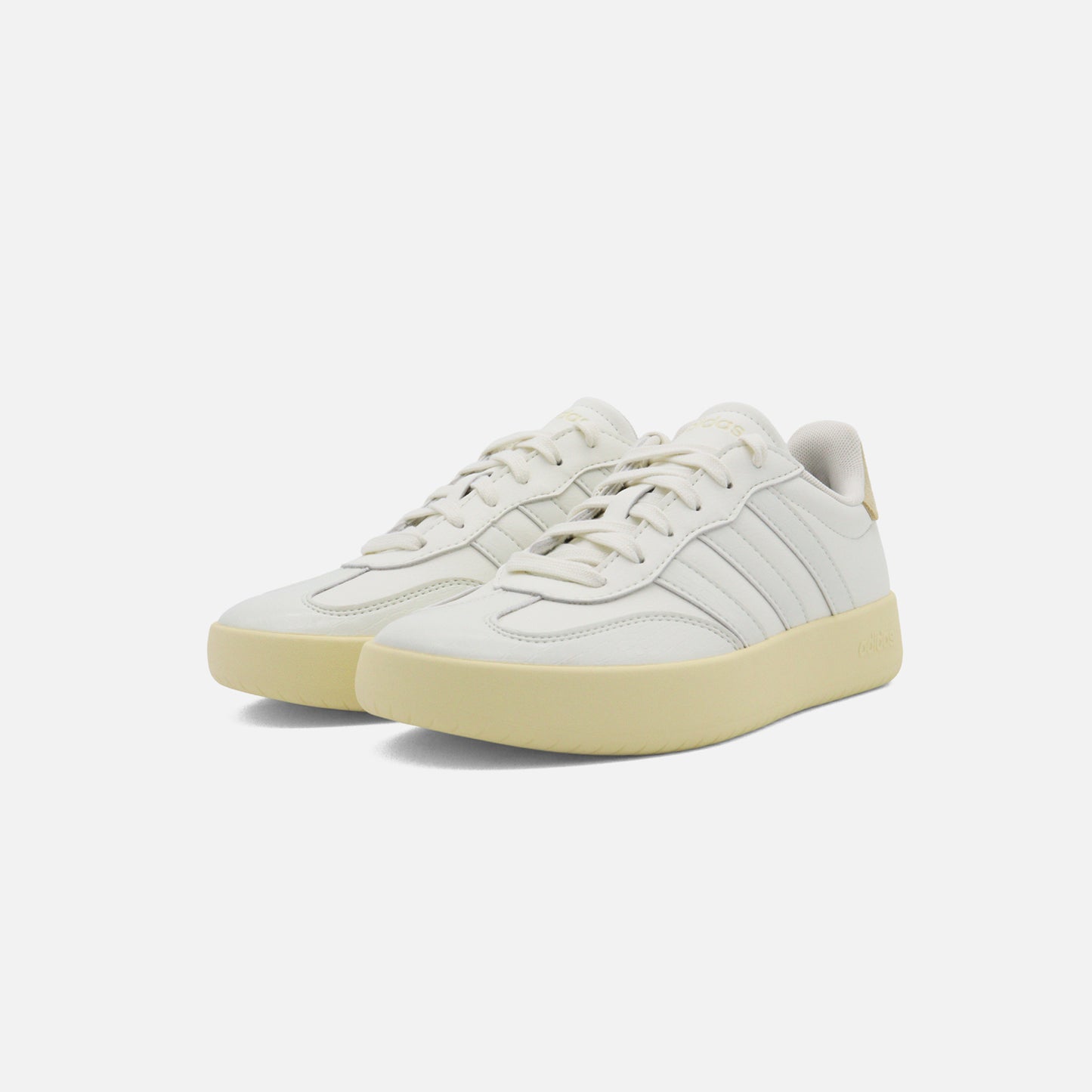 Tenis adidas Barreda