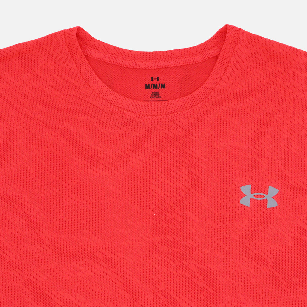 Playera Under Armour Launch Camo para Hombre | Ligereza y Rendimiento Deportivo