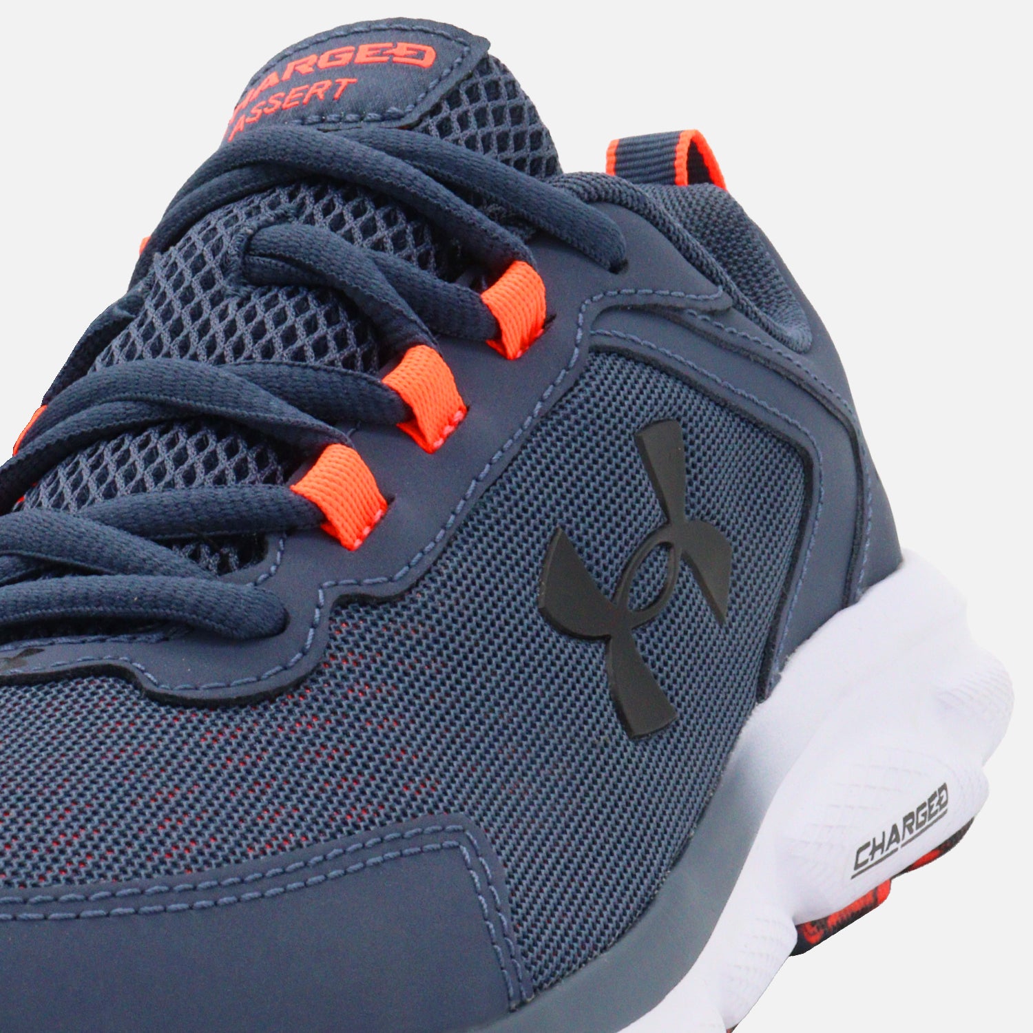 Tenis Under Armour Charged Assert 9