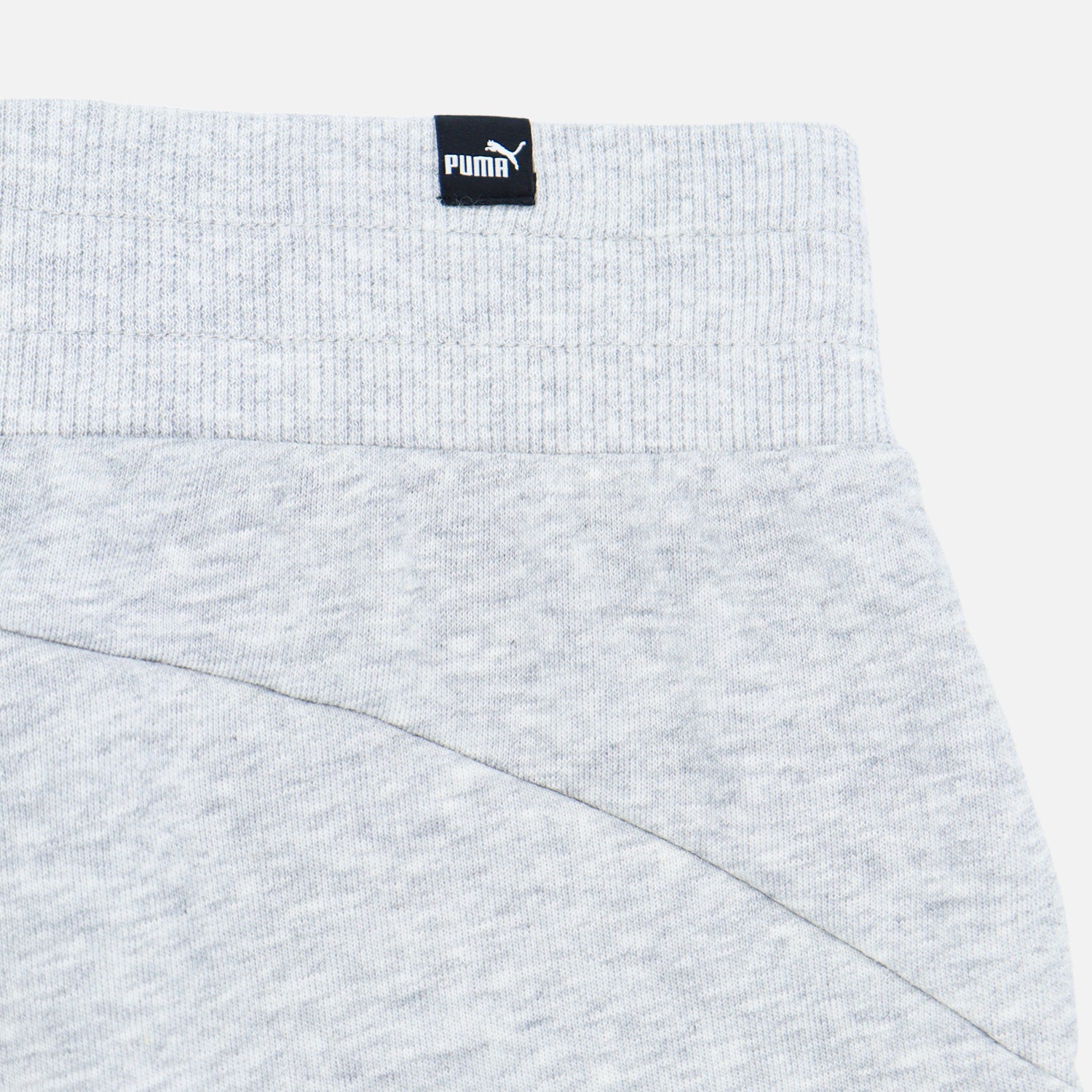 Short Puma ESS Sweat Mujer | Comodidad Casual y Deportiva