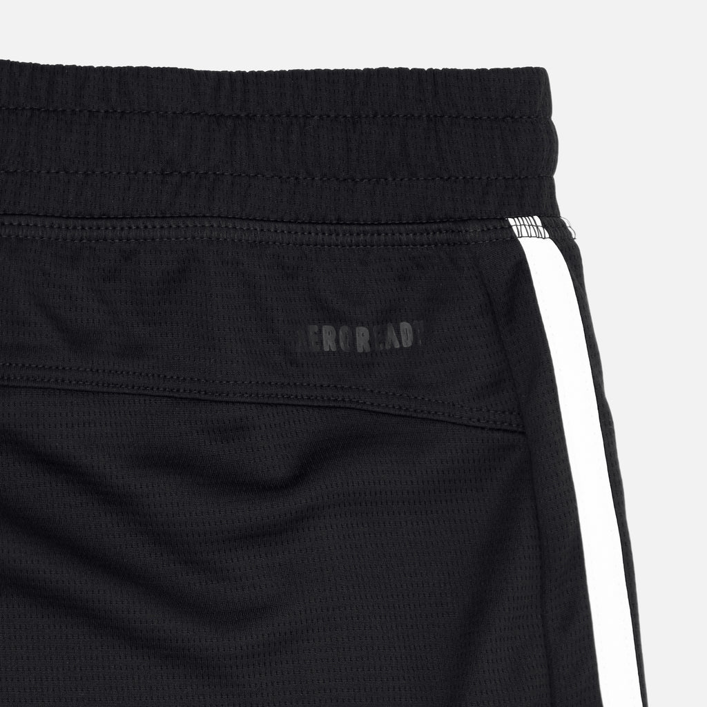 Shorts adidas Pacer 3 Rayas | Ligereza y Rendimiento