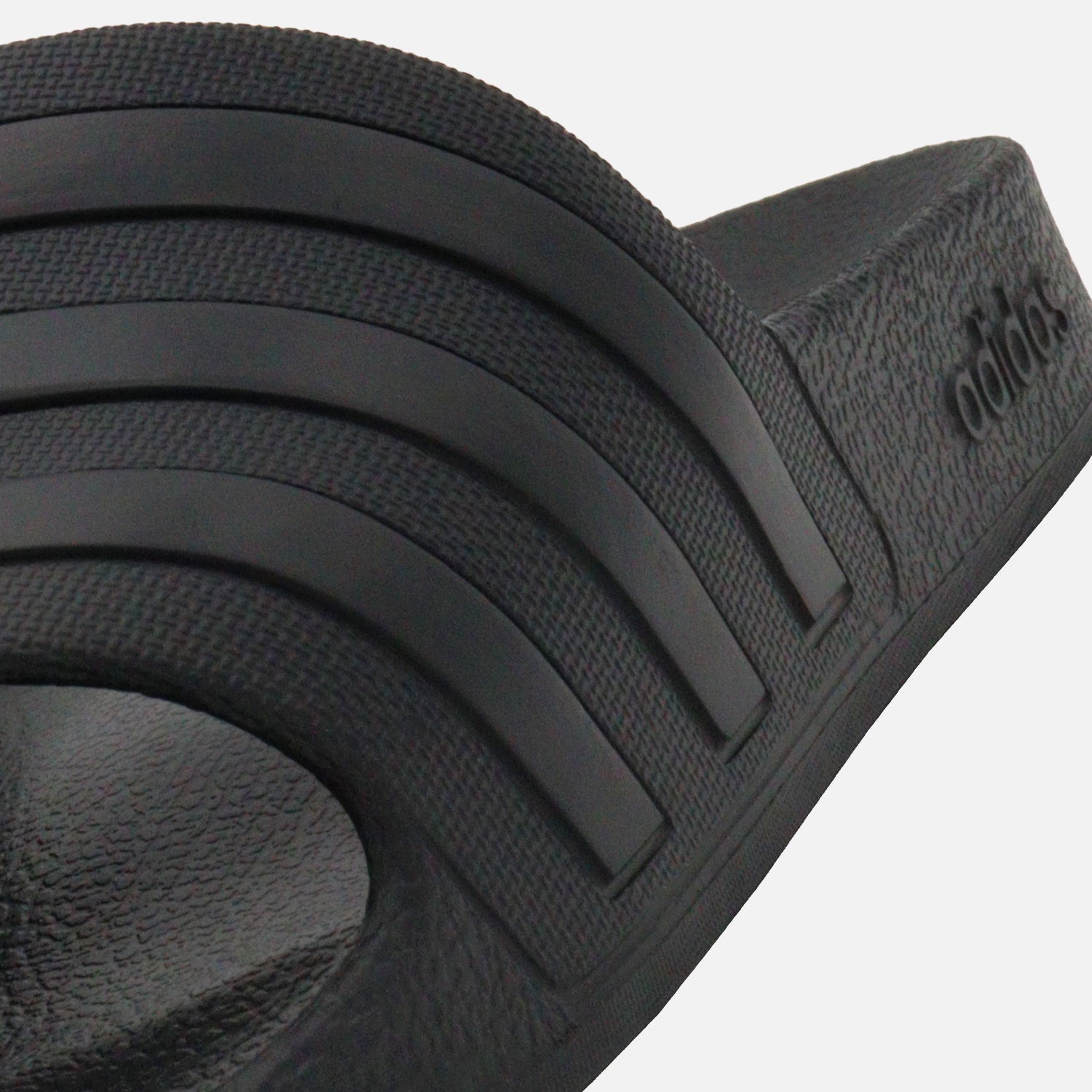 Sandalias adidas adilette Aqua Negras | Comodidad y Estilo Deportivo