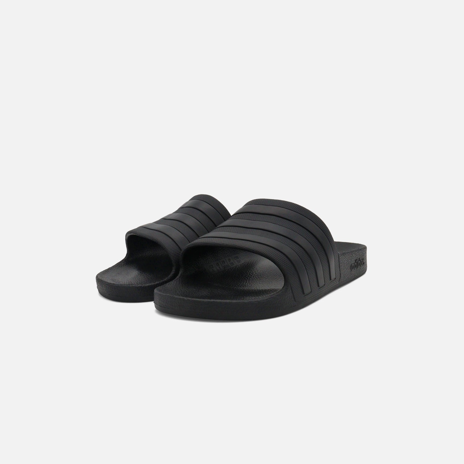 Sandalias adidas adilette Aqua Negras | Comodidad y Estilo Deportivo