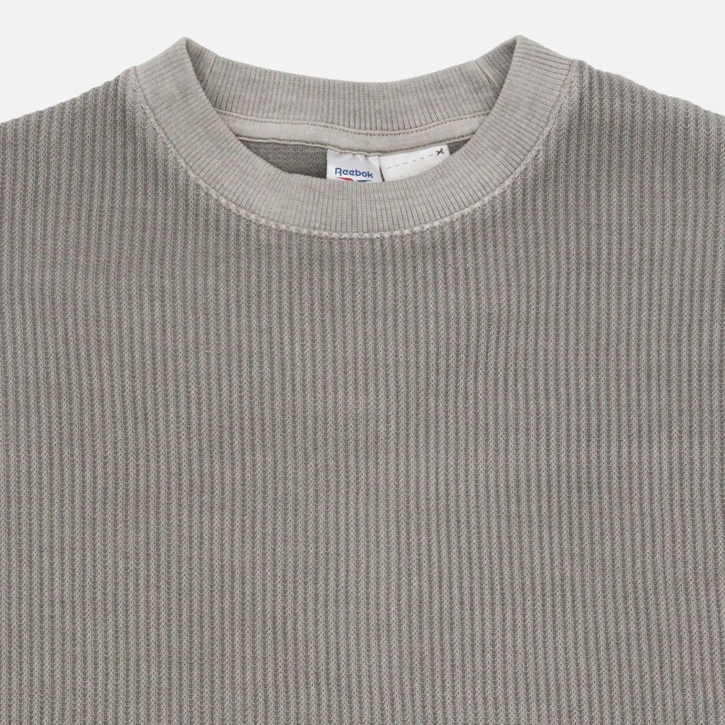 Camiseta Reebok Natural Dye Waffle para Mujer | Estilo Casual y Comodidad