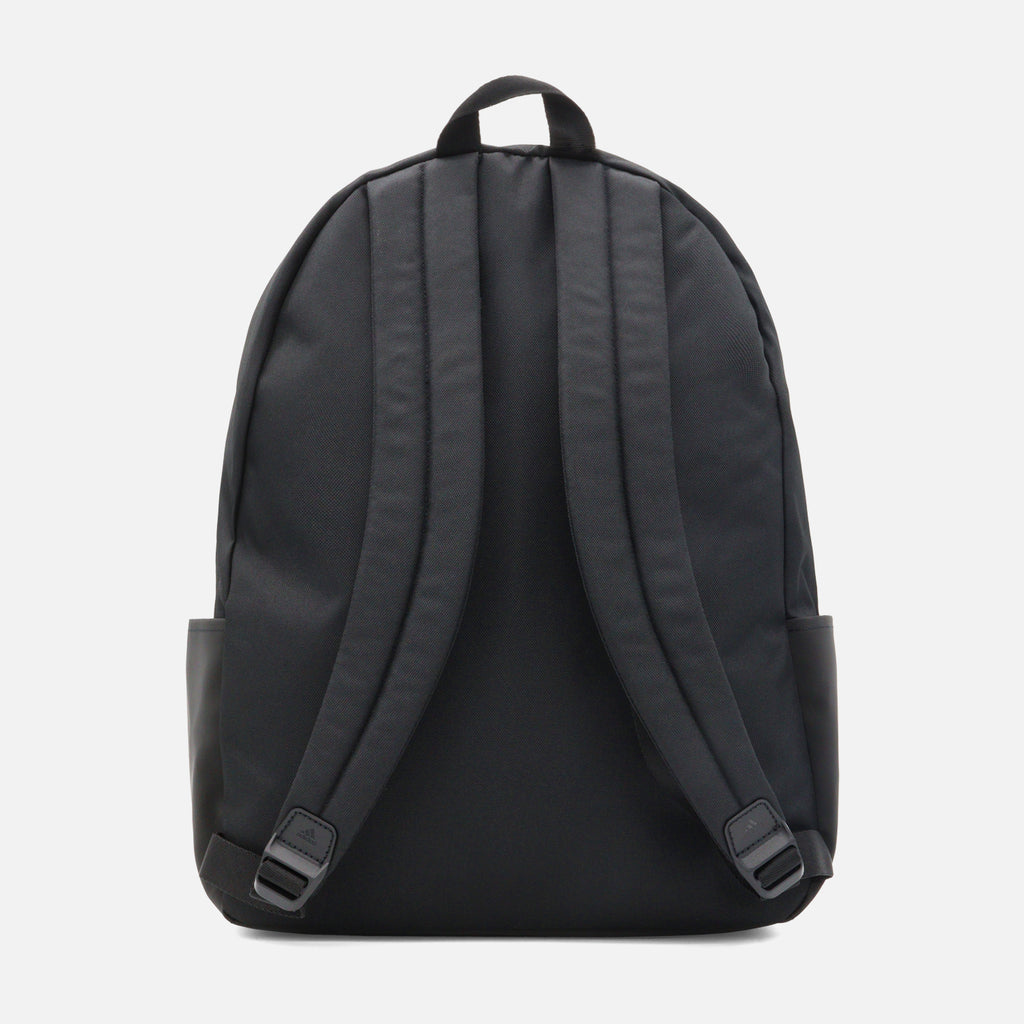Mochila adidas Clásica Badge of Sport | Resistente, Espaciosa y Versátil para el Día a Día