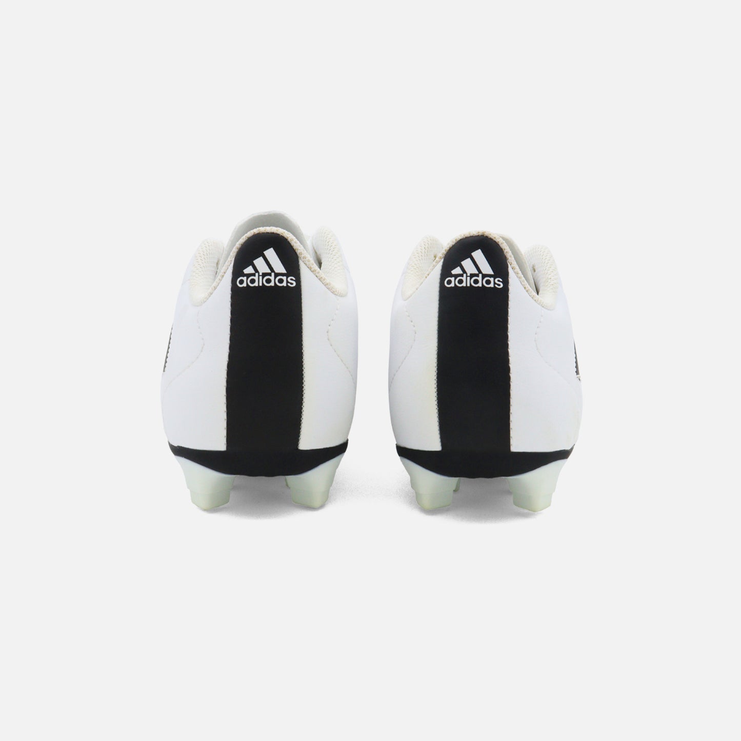 Tenis adidas Fútbol Rápido con Agujetas