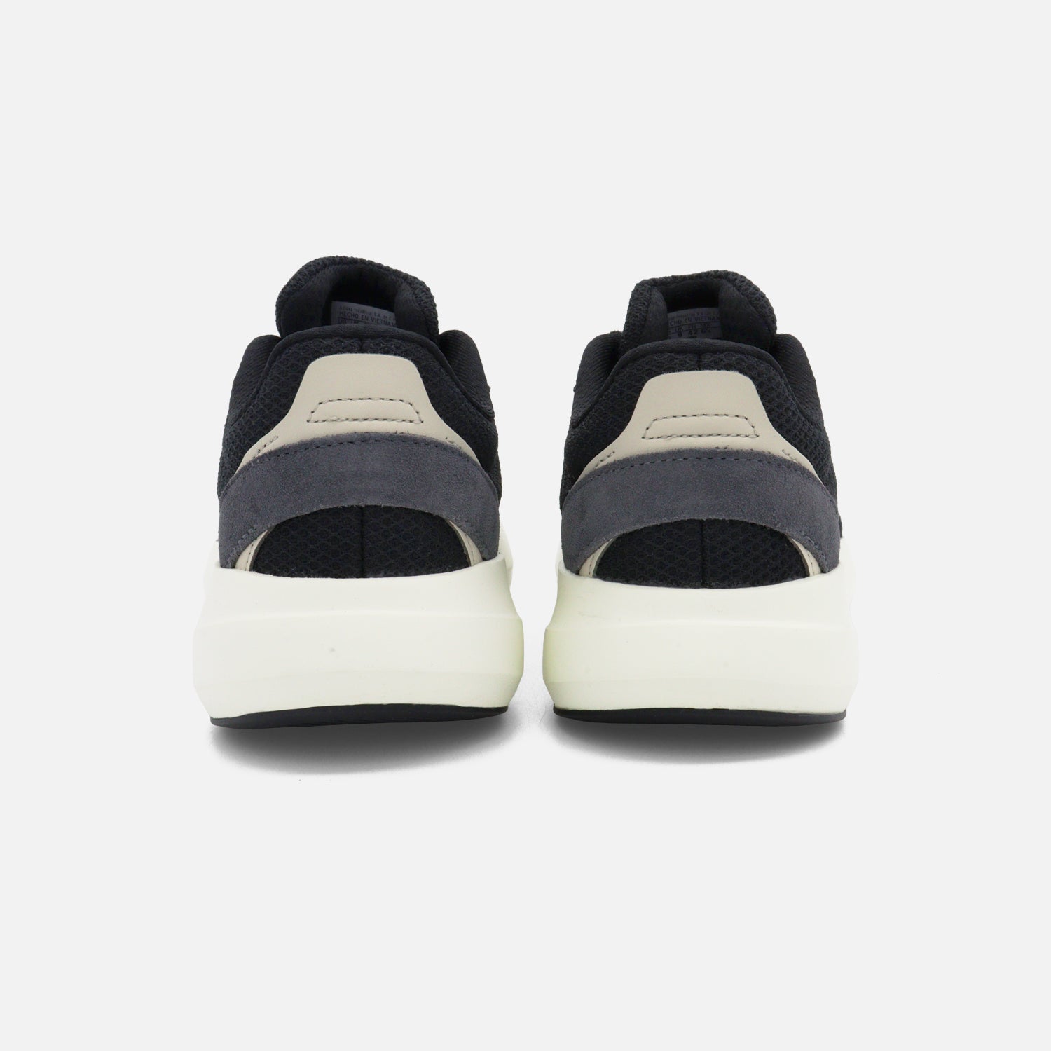 Tenis adidas LightShift 2.0 para Hombre | Running Ligero y Cómodo