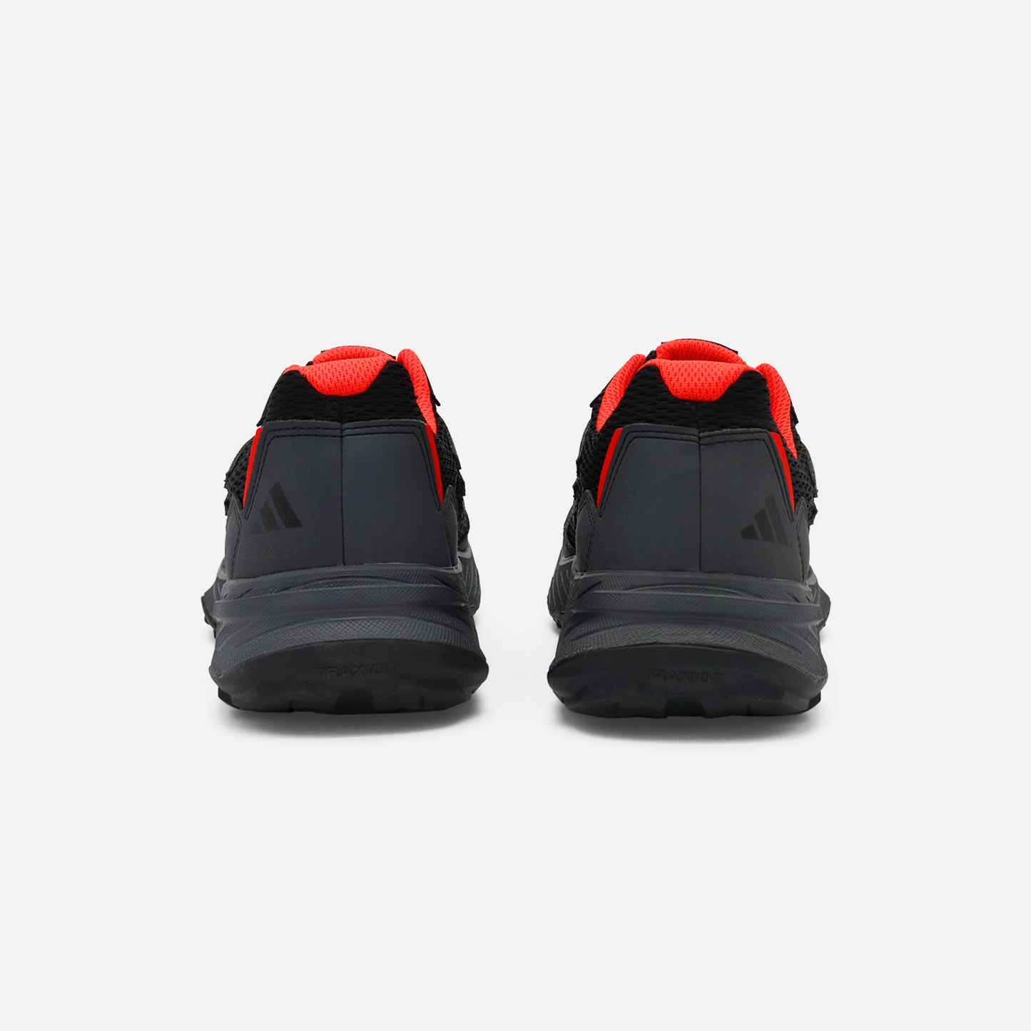 Tenis Adidas Outdoor Tracefinder