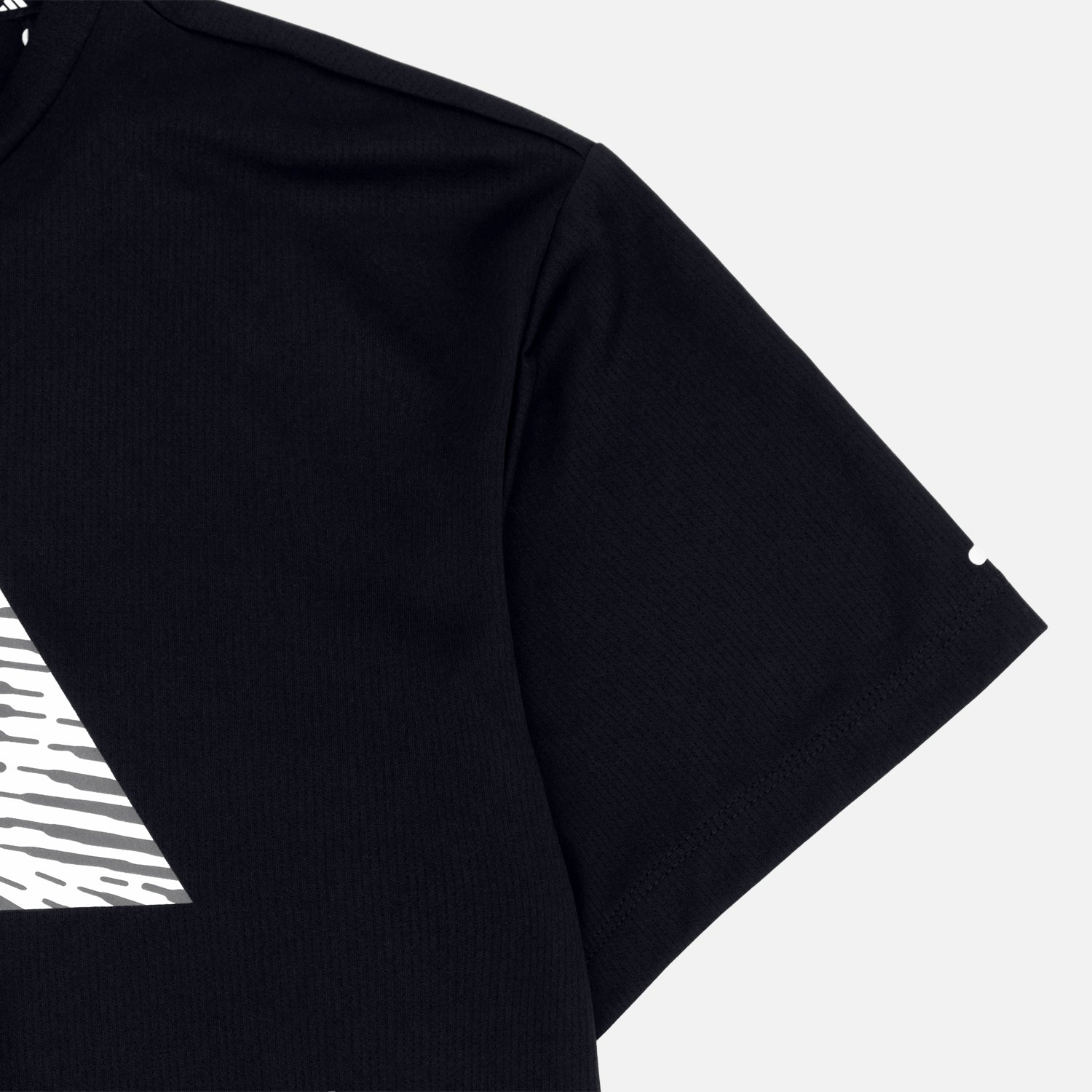 Playera deportiva Adidas negro para dama