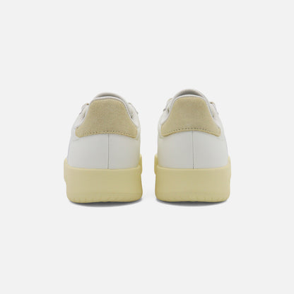 Tenis adidas Barreda
