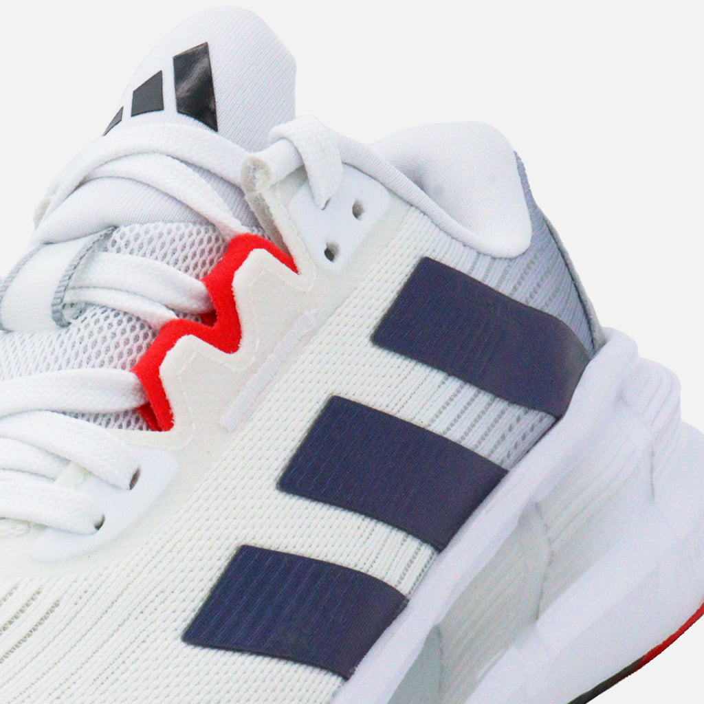 Tenis adidas running Questar 3