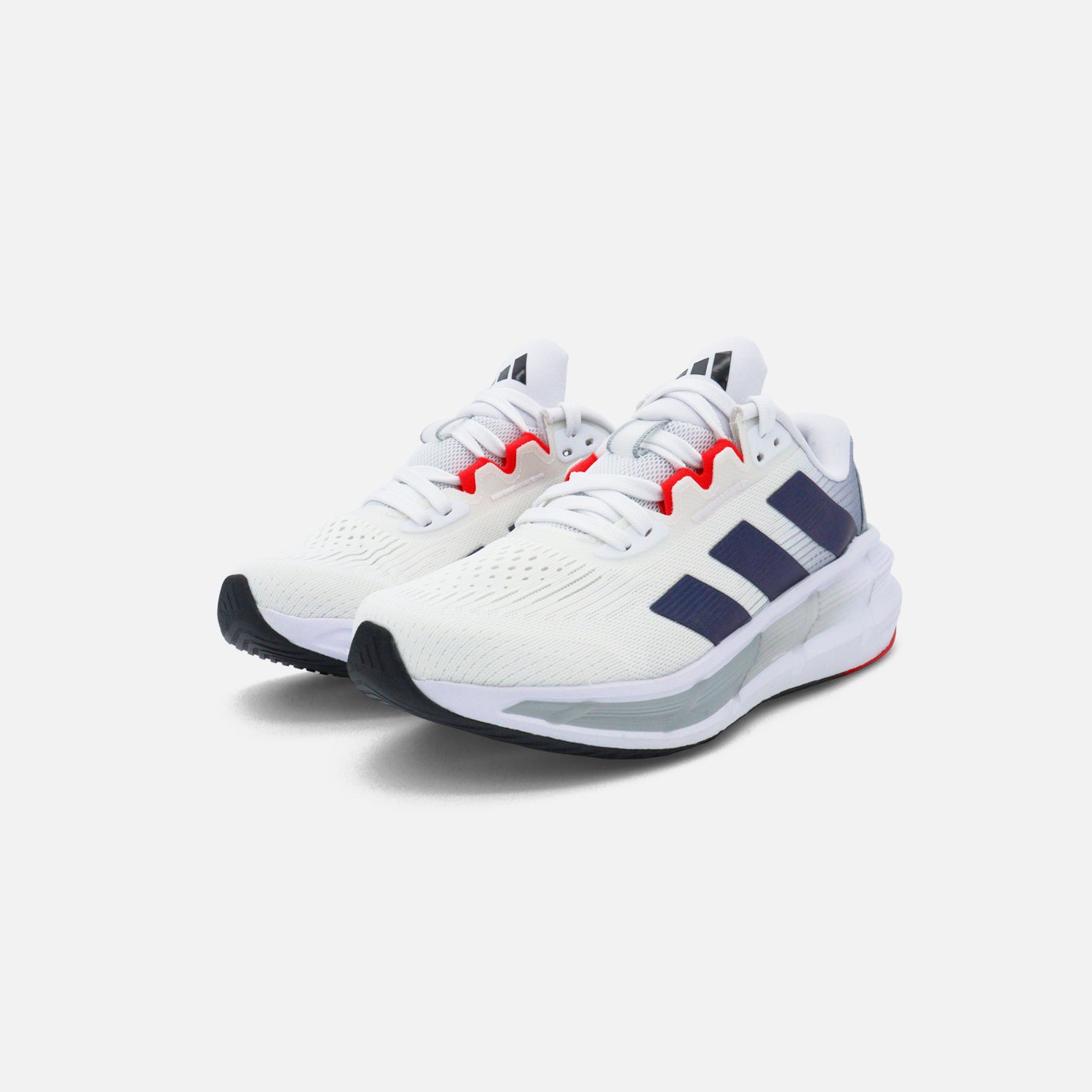 Tenis adidas running Questar 3