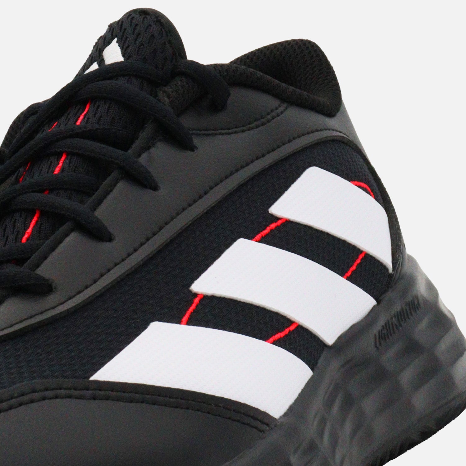 Tenis adidas Gamechaser | Basquetbol y Estilo Deportivo
