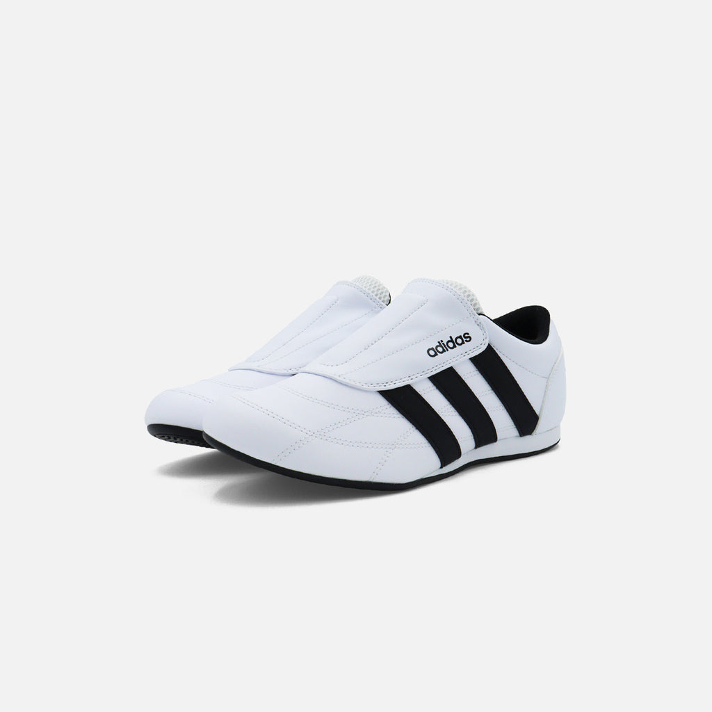 Tenis adidas Tekwen Mujer