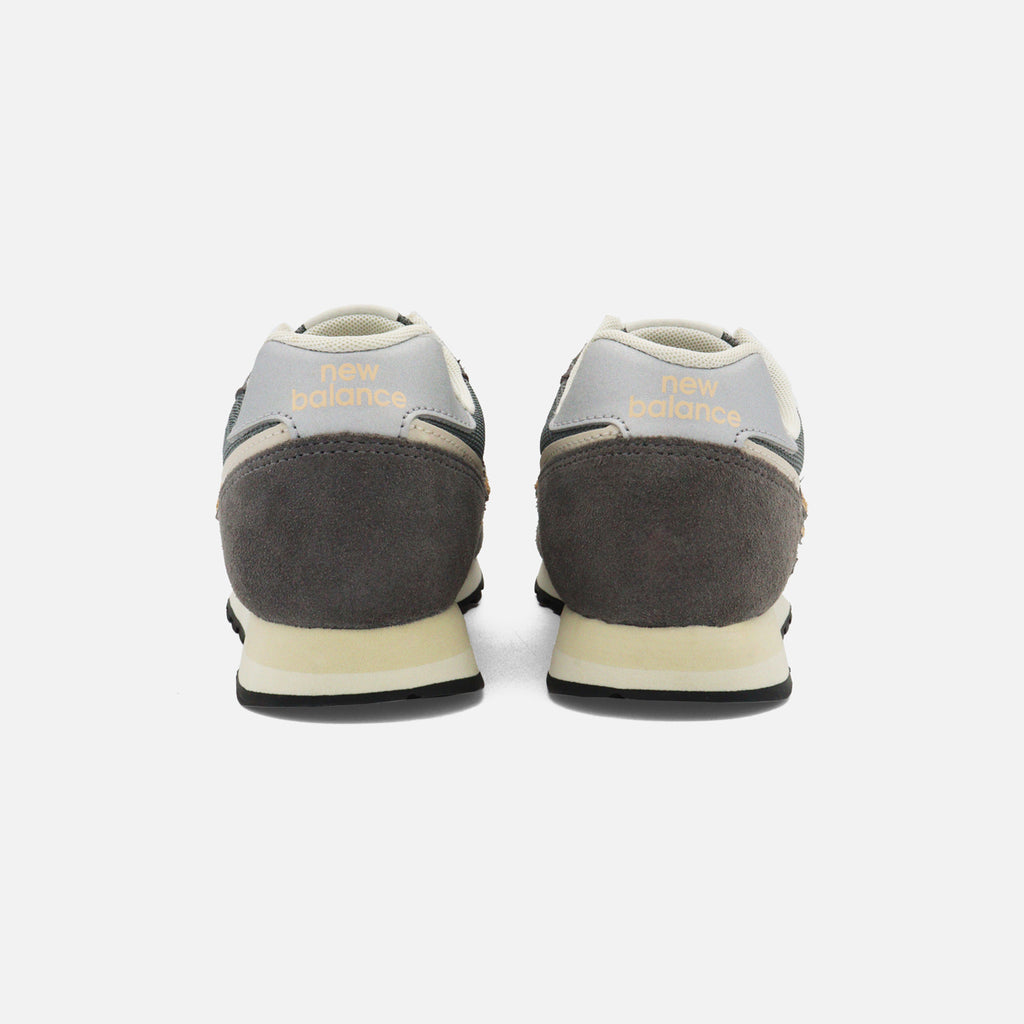 Tenis New Balance 373 V2